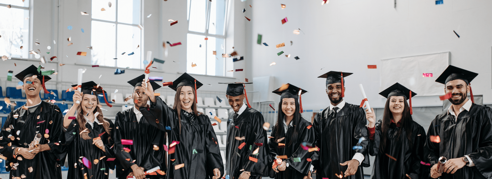 Top MBA institute in Mumbai with modern campus and students studying
