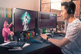 Students learning creative skills in a diploma animation VFX course with industry tools
